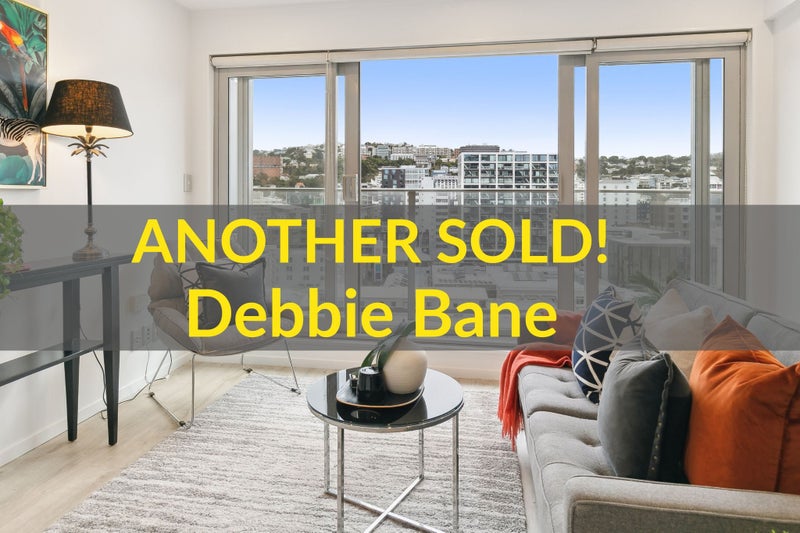 1422/74 Taranaki Street, Te Aro, Wellington - Carousel 1