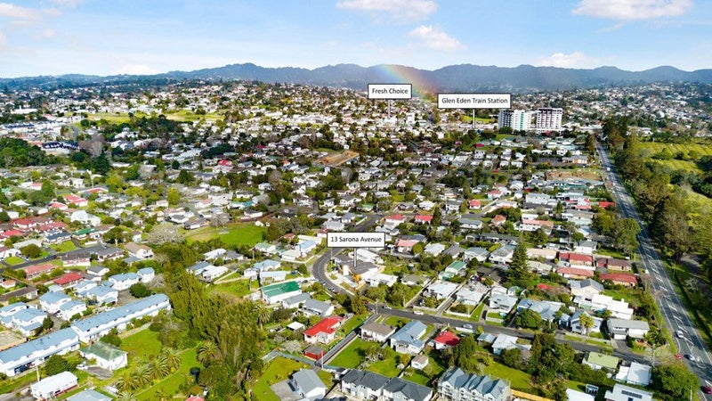 1/13 Sarona Avenue, Glen Eden, Waitakere City, Auckland - Carousel 13