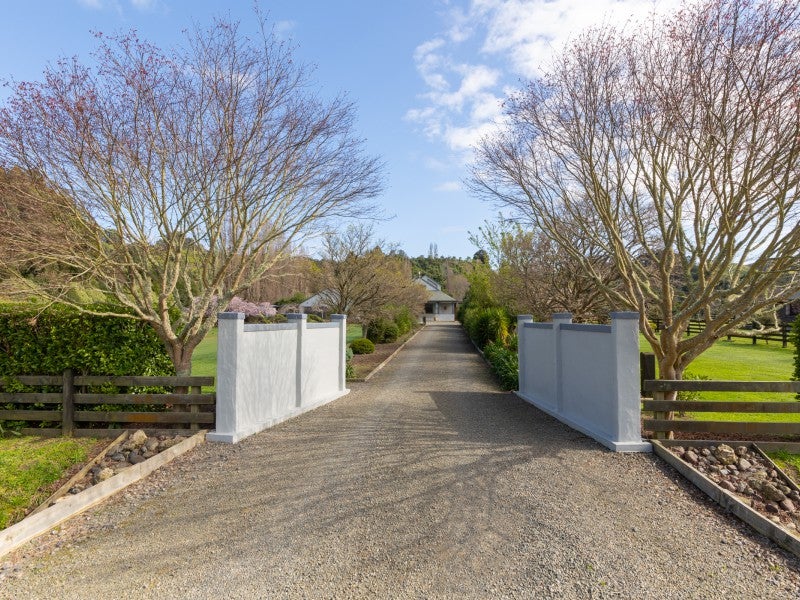 1261 Pohangina Road, Pohangina, Ashhurst - Carousel 2