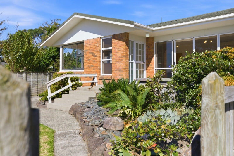 99 Beach Road, Otumoetai, Tauranga - Carousel 30