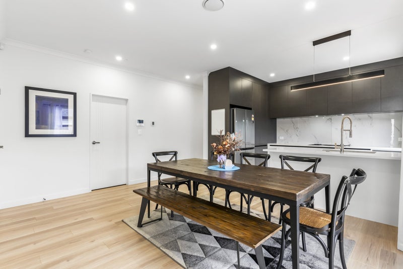 28 Drumconnell Drive, Flat Bush, Auckland - Carousel 2