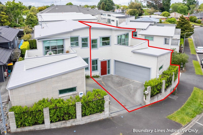 20B Kelvin Place, Hamilton East, Hamilton - Carousel 1