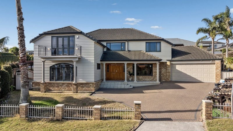 22 Brailsford Court, Howick, Auckland - Carousel 1