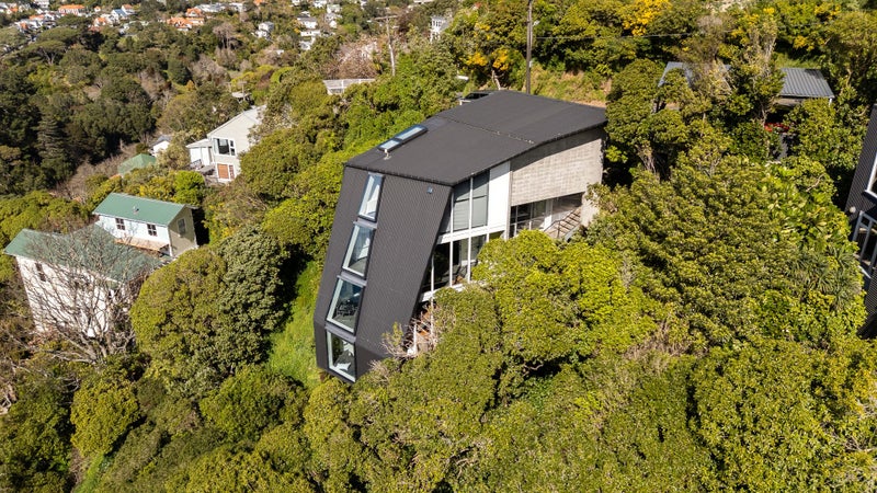 64A Orangi Kaupapa Road, Northland, Wellington - Carousel 1