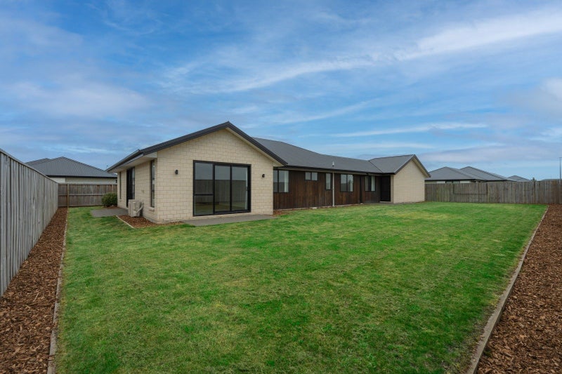 57 Northmoor Boulevard, Rolleston, Rolleston - Carousel 1