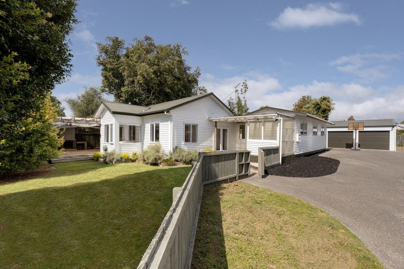 4 Kowhai Avenue, Te Puke, Te Puke - Carousel 2