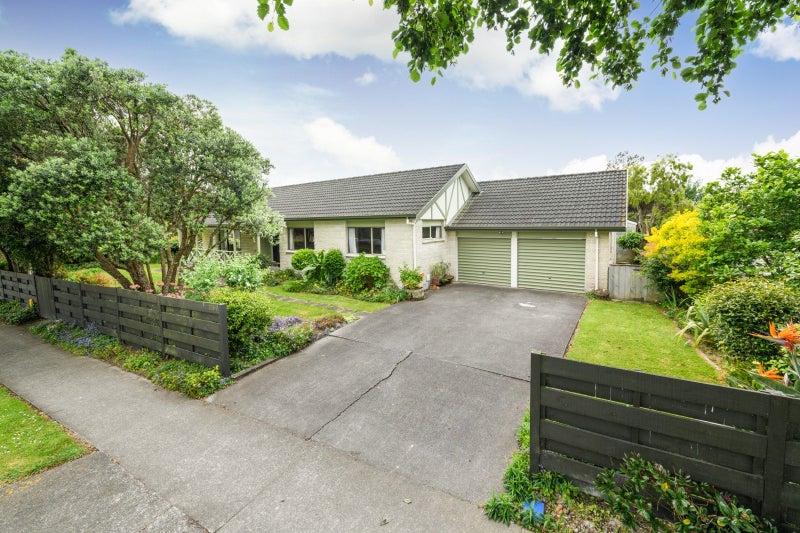 175 Amberley Avenue, Highbury, Palmerston North - Carousel 1