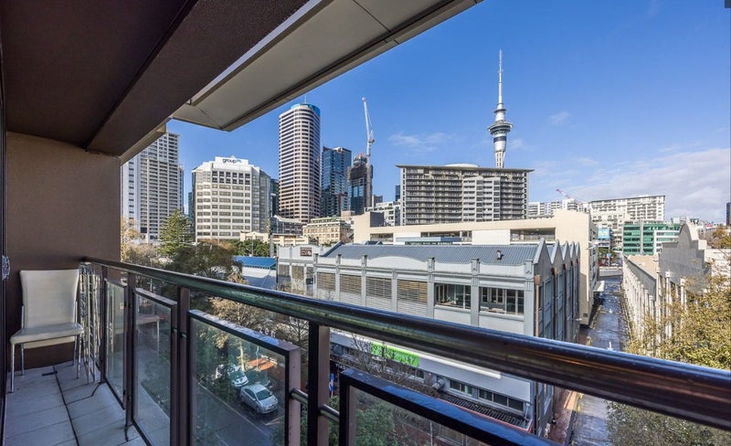 4A/99 Customs Street West, Auckland Central, Auckland - Carousel 1