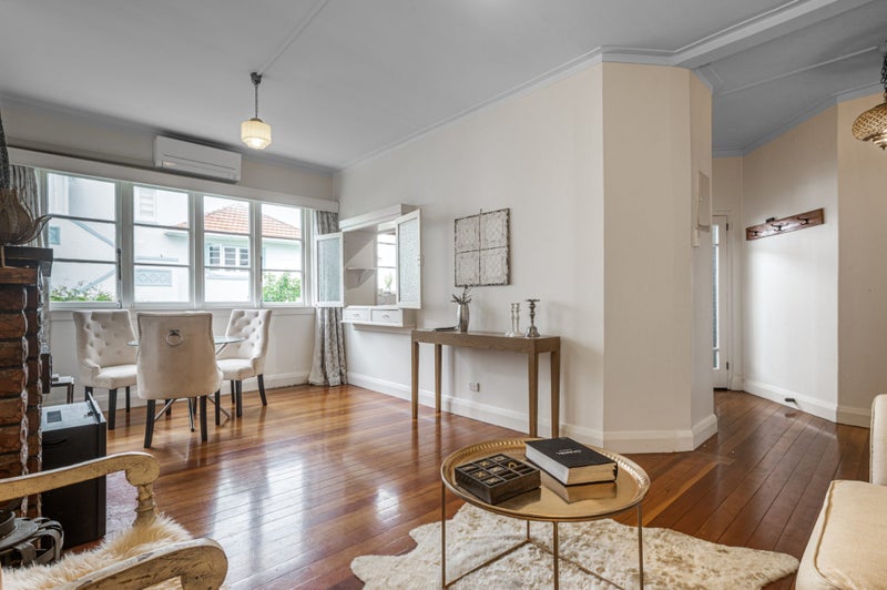 2/2 View Road, Mount Eden, Auckland - Carousel 1