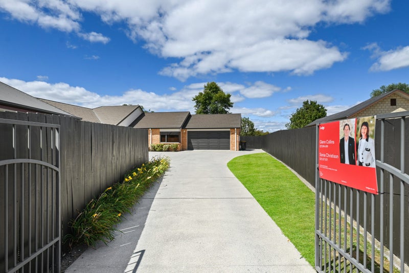 17 Grasmere Court, Huntington, Hamilton - Carousel 28
