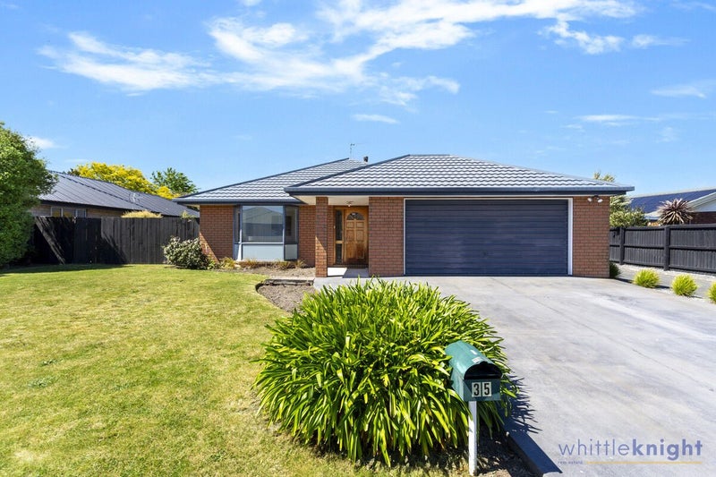 35 Broadhaven Avenue, Parklands, Christchurch - Carousel 1
