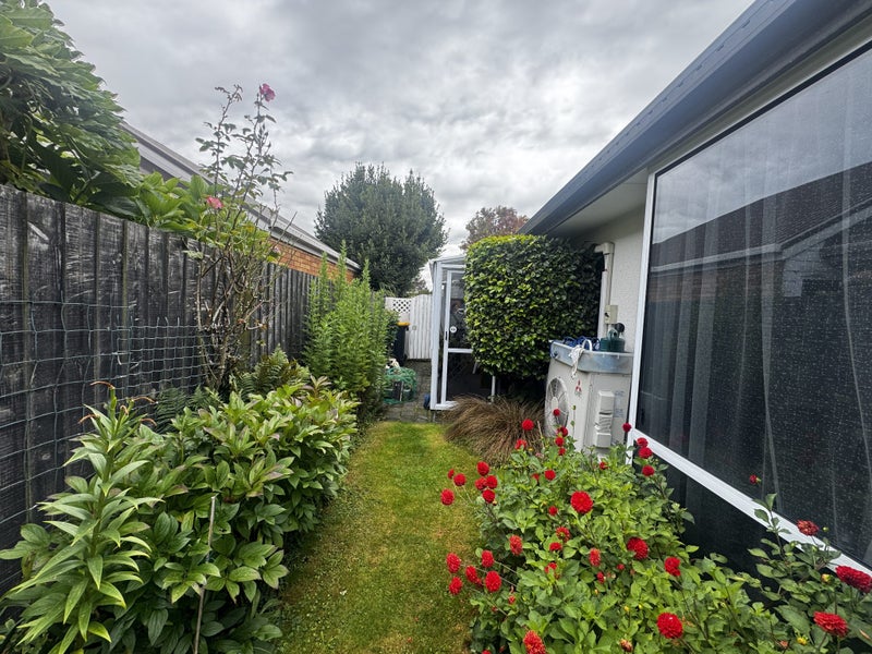 17 Abingdon Court, Avonhead, Christchurch - Carousel 17