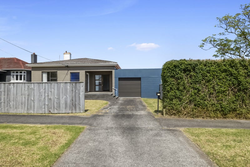 46 Doone Street, Lynmouth, New Plymouth - Carousel 16