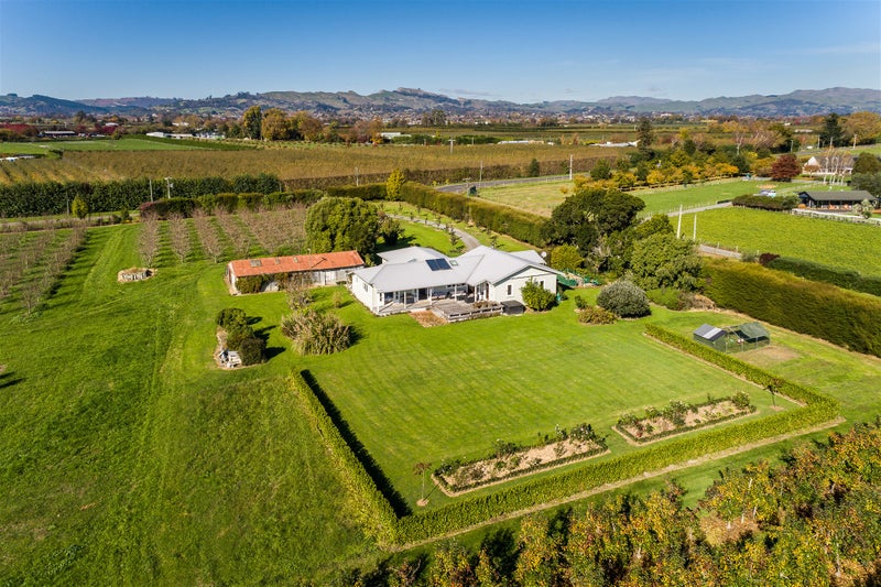 143 Saint Georges Road, Karamu - Carousel 2