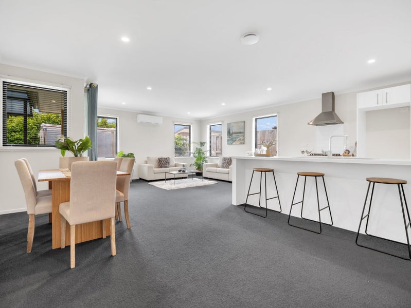 30 North Ridge Drive, Rototuna North, Hamilton - Carousel 1