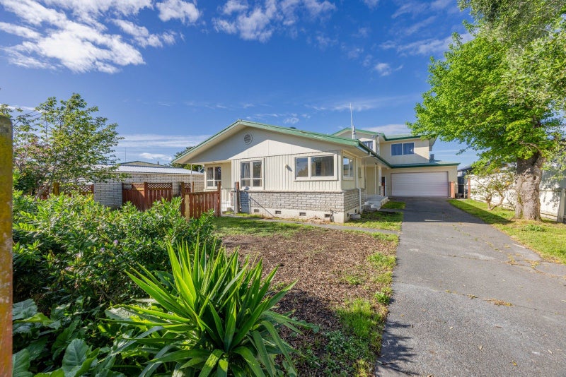 23 Gebbie Road, Taradale, Napier - Carousel 1