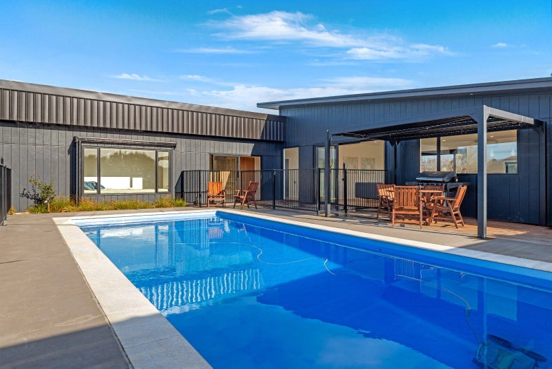 3 Cameron Road, Makauri, Gisborne - Carousel 1