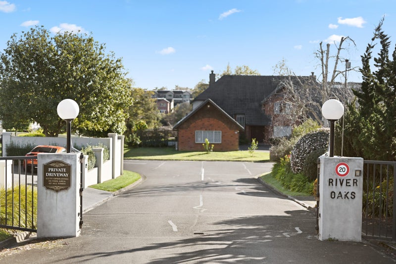 17 River Oaks Place, Pukete, Hamilton - Carousel 27