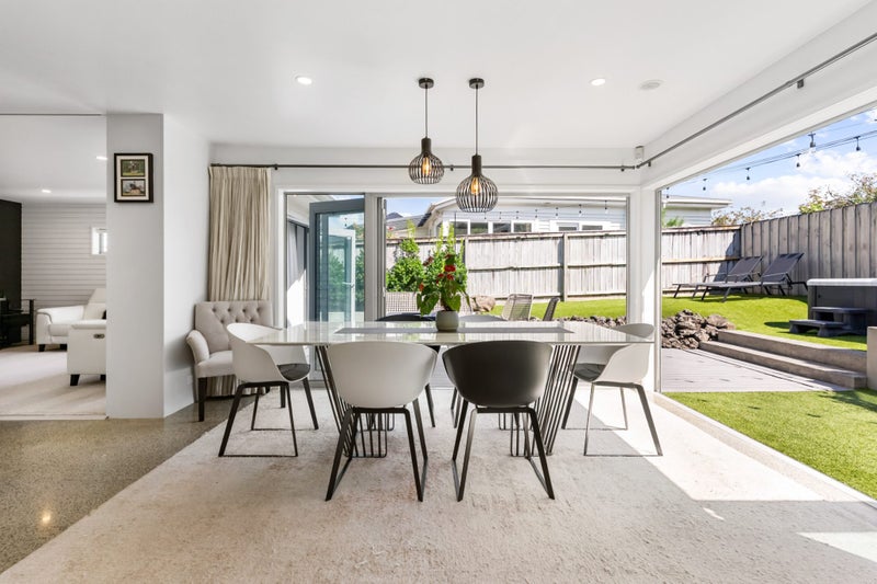 10 Rockfield Road, Ellerslie, Auckland - Carousel 2