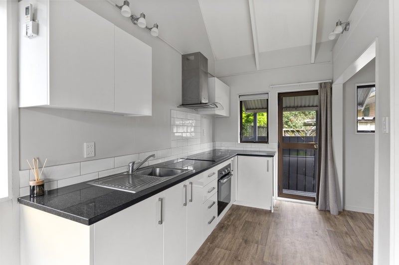 3/72 Weymouth Road, Manurewa, Auckland - Carousel 2