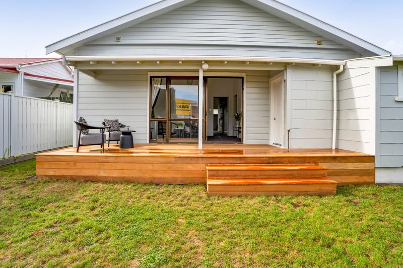 61 Lemon Street, New Plymouth, New Plymouth - Carousel 17