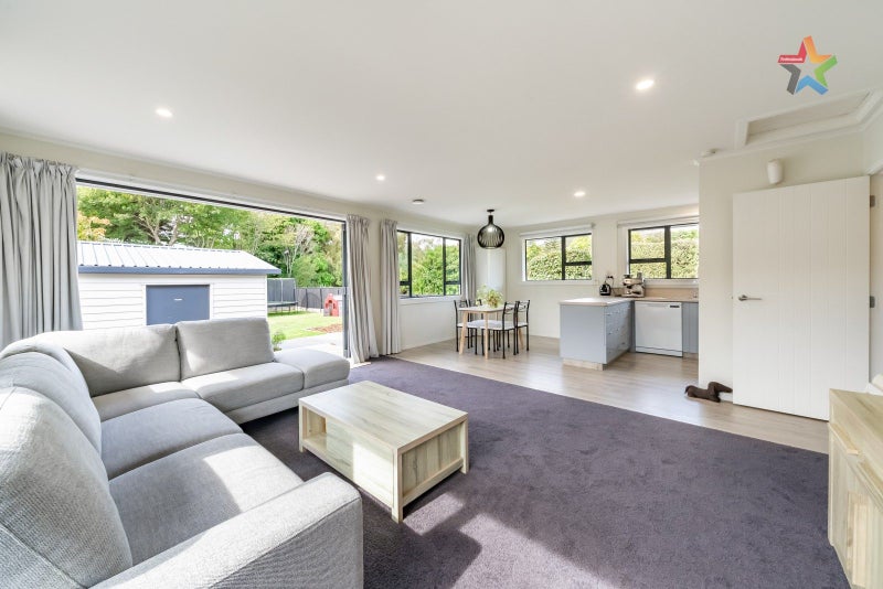44 Tutanekai Street, Paraparaumu - Carousel 2