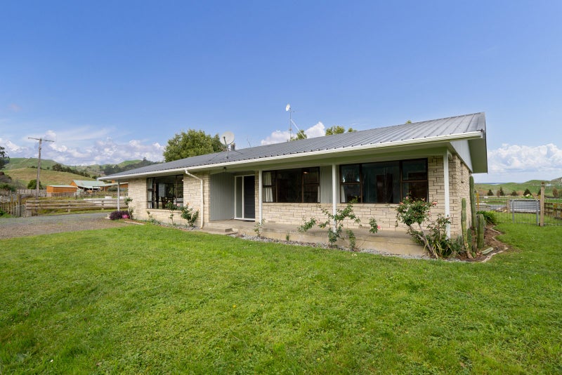 415 Aspin Road, Te Miro - Carousel 1