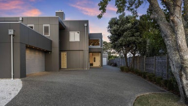 15 Gulf View Road, Murrays Bay, Auckland - Carousel 1