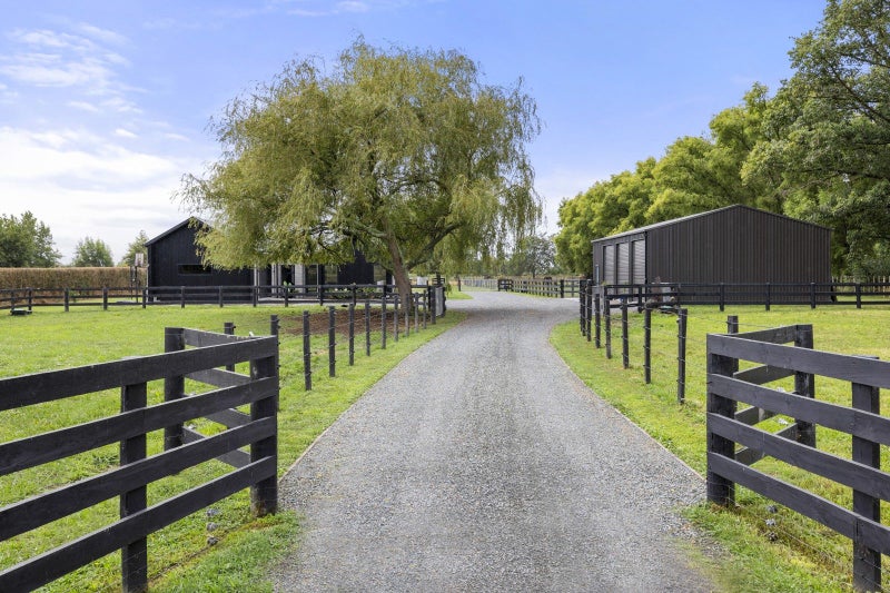 32 Gore Road, Okoroire, Tīrau - Carousel 2