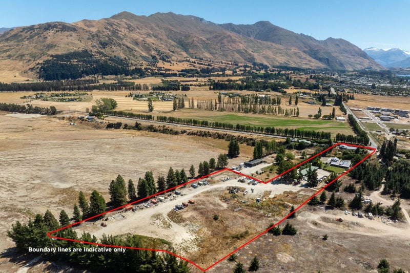327/325 Riverbank Road, Wanaka - Carousel 37