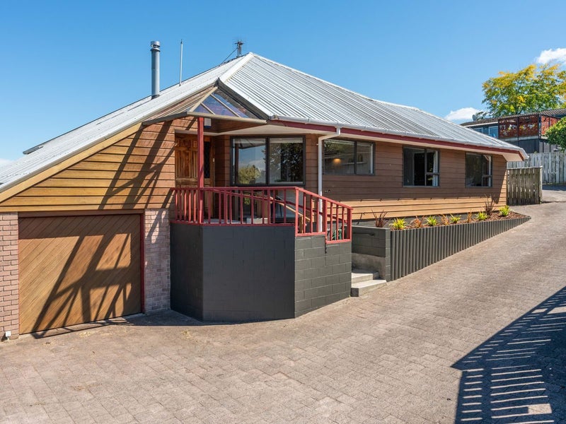 1/33 Woodward Street, Nukuhau, Taupō - Carousel 1