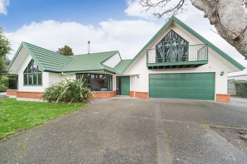 86 Pahiatua Street, Hokowhitu, Palmerston North - Carousel 1