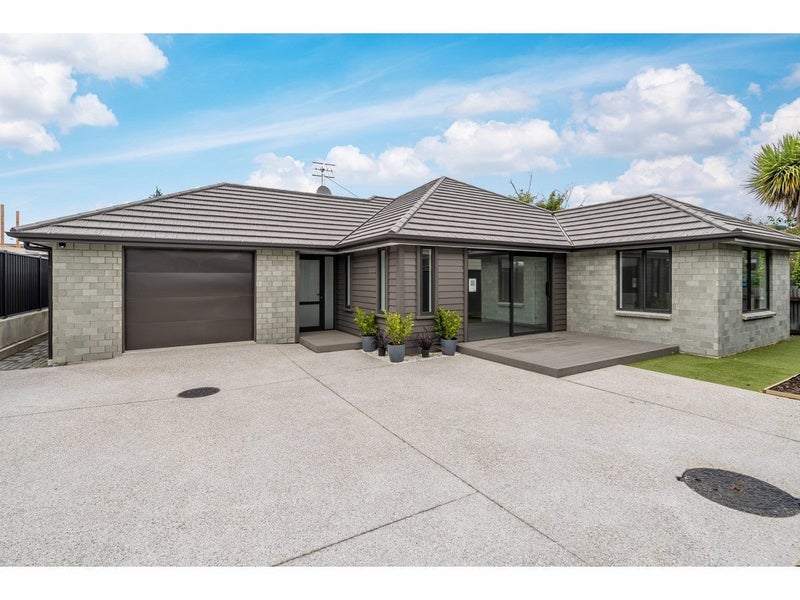 51 Bourke Street, Windsor, Invercargill - Carousel 1