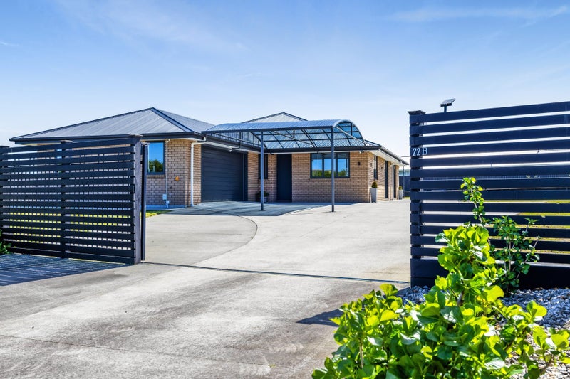 22B Larlin Drive, Hawera - Carousel 1