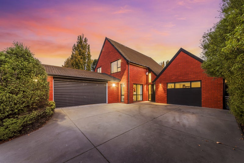 17 Sayers Crescent, Ilam, Christchurch - Carousel 1