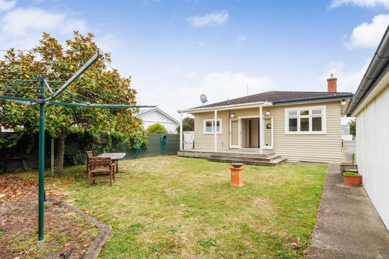 30 Rongopai Street, Palmerston North, Palmerston North - Carousel 17