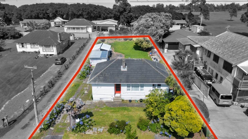 13 Norana Avenue, Favona, Auckland - Carousel 11