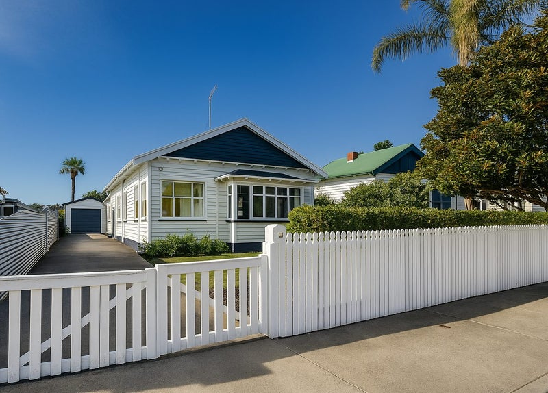 19 McDonald Street, Napier South, Napier - Carousel 1