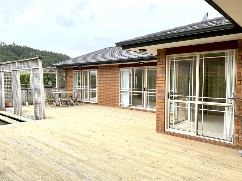 14 Darimouth Place, Albany, Auckland - Carousel 1