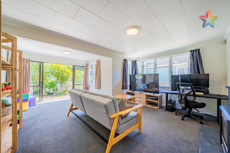 43 Fleet Street, Naenae, Lower Hutt, Wellington - Carousel 2