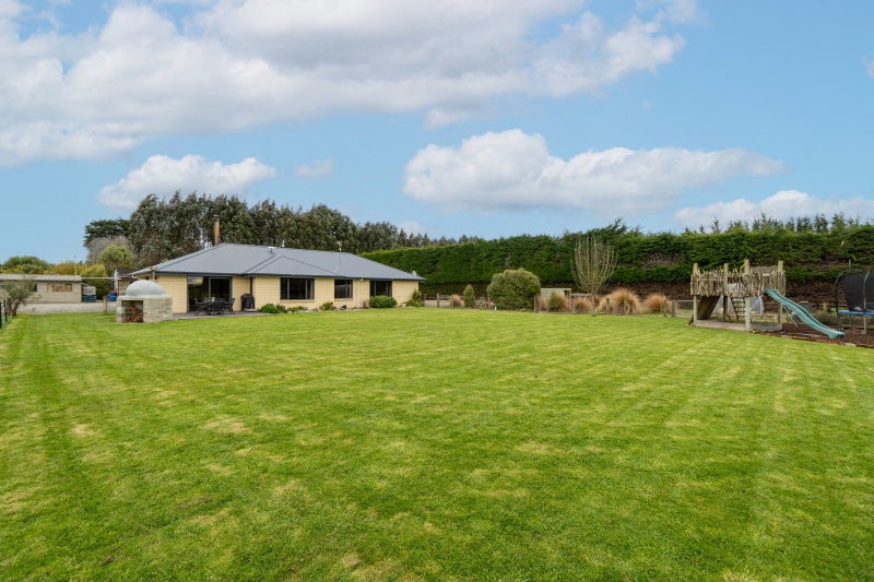 293 Staunton Road, West Plains, Invercargill - Carousel 1