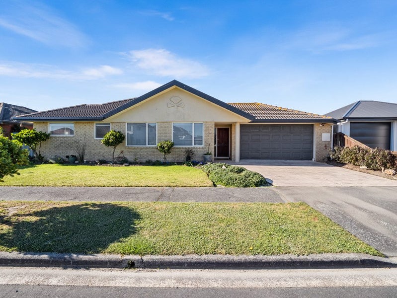 1A Neptune Place, Waimairi Beach, Christchurch - Carousel 26
