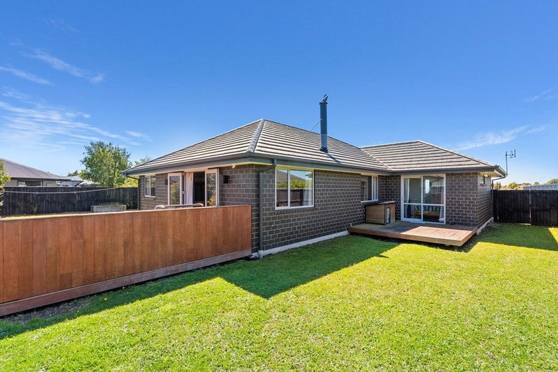15 Bendrose Crescent, Wigram, Christchurch - Carousel 1