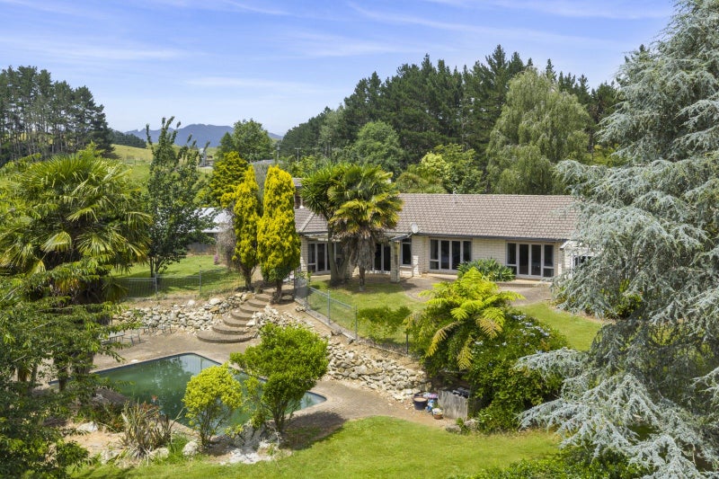 1028 Limeworks Loop Road, Karamu, Waipa, Waikato - Carousel 1