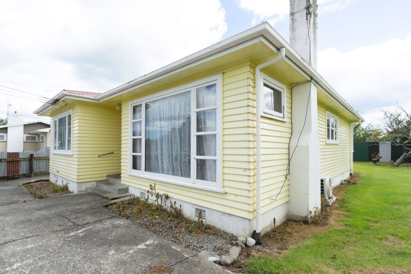 15B Roosevelt Street, Levin, Levin - Carousel 17