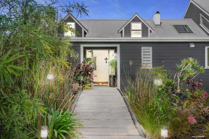 350 Clifton Road, Howick - Carousel 2