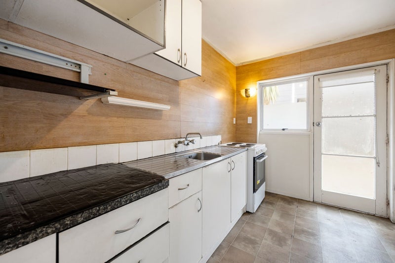 3/46 May Street, Hamilton East, Hamilton - Carousel 2