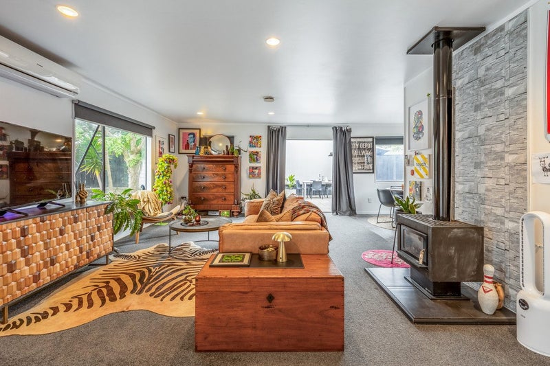 16A Links Avenue, Mount Maunganui, Mount Maunganui - Carousel 2