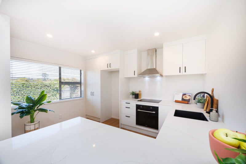 59 Waterloo Crescent, Hokowhitu, Palmerston North - Carousel 2