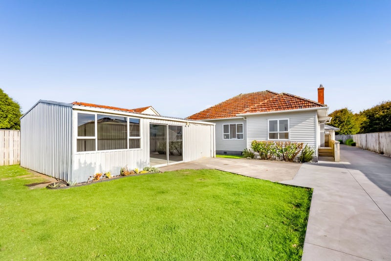 33 Upjohn Street, Brooklands, New Plymouth - Carousel 1